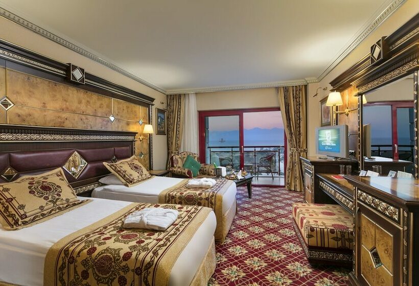 اتاق استاندارد, Club Hotel Sera