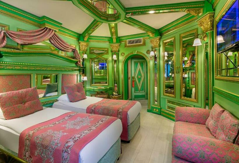 اتاق کلاب یک تخته, Club Hotel Sera