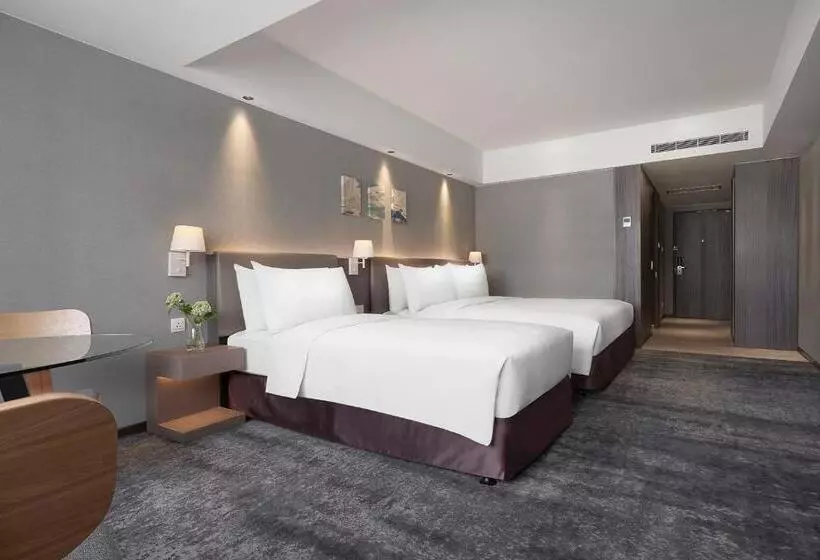 اتاق استاندارد سه نفره, Illume Taipei
