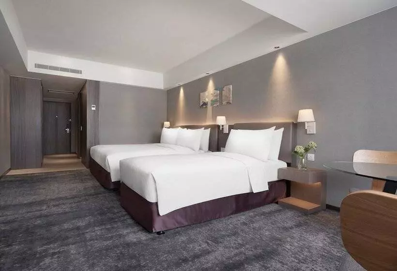 اتاق استاندارد سه نفره, Illume Taipei