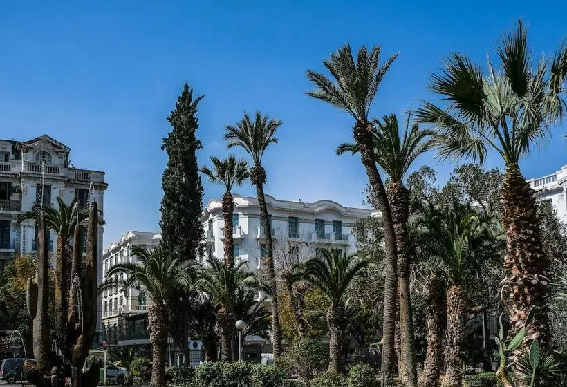 اتاق استاندارد یک نفره, Majestic