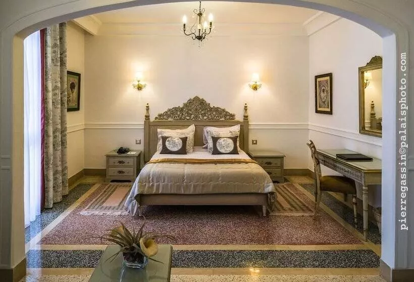 اتاق سوپریور یک تخته, Majestic