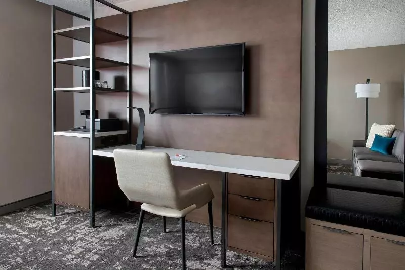 اتاق استاندارد با تخت بزرگ, Marriott Albany