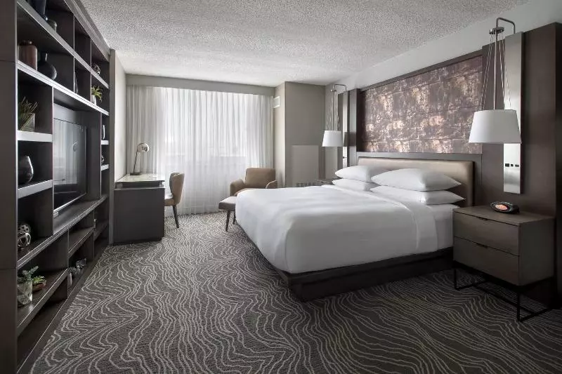 اتاق استاندارد با تخت بزرگ, Marriott Albany