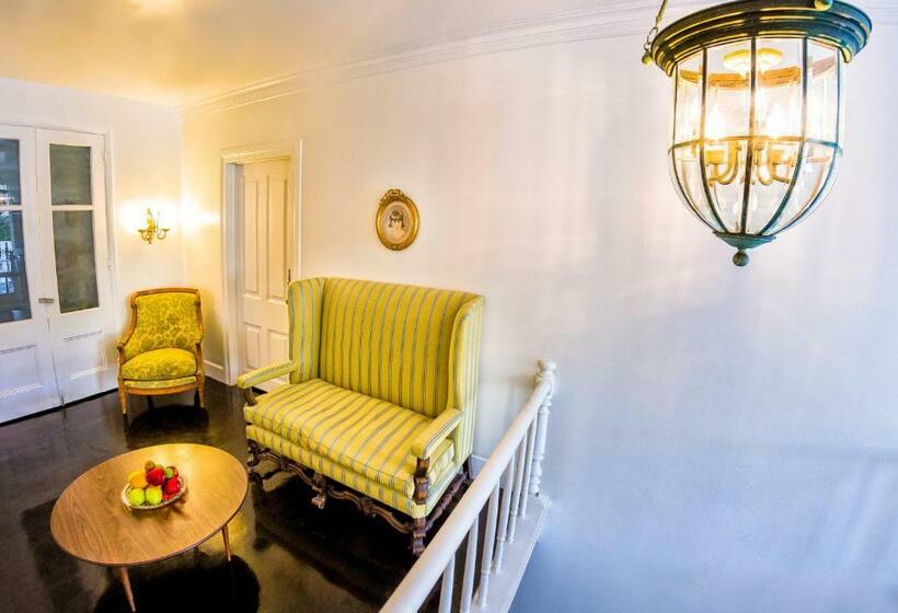 سوییت اجرایی, Turks Head Inne