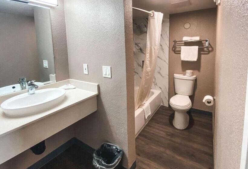 غرفة قياسية لذوى الاحتياجات الخاصة, Motel 6 West Sacramento, Ca