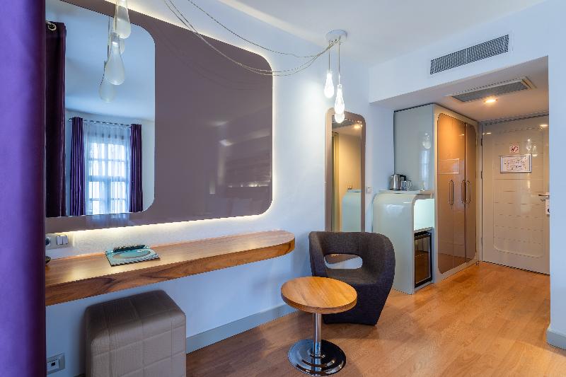 اتاق استاندارد, Puding