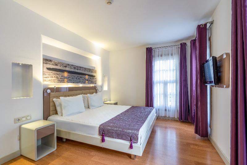 اتاق استاندارد, Puding