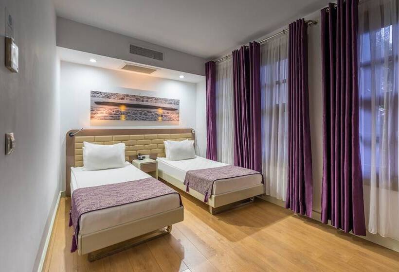 اتاق خانوادگی, Puding