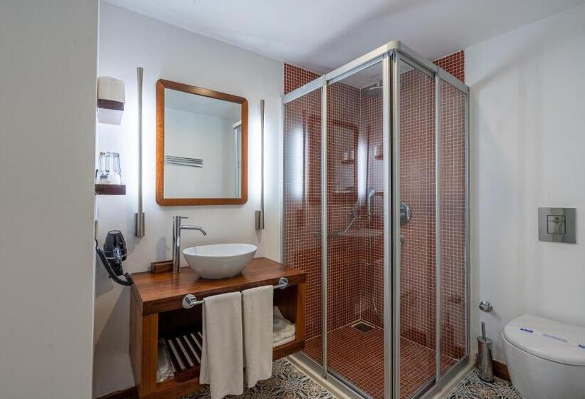 اتاق استاندارد, Puding