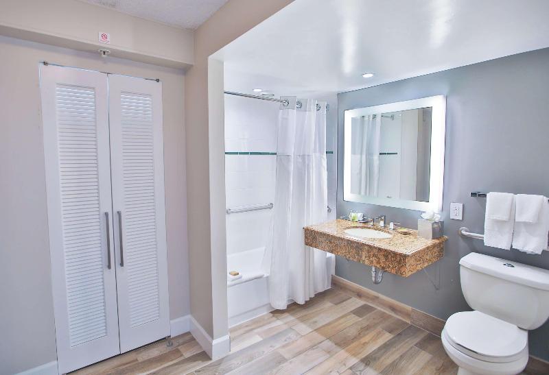 חדר סטנדרט עם מיטת קינג, Bahia Mar Ft. Lauderdale Beach A Doubletree By Hilton