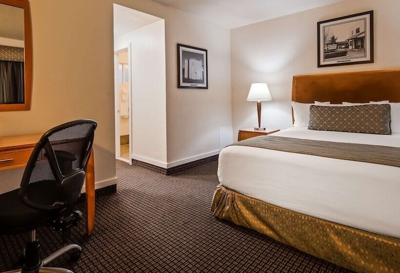 غرفه قياسيه سريرين مزدوجين, Best Western Pine Tree Motel