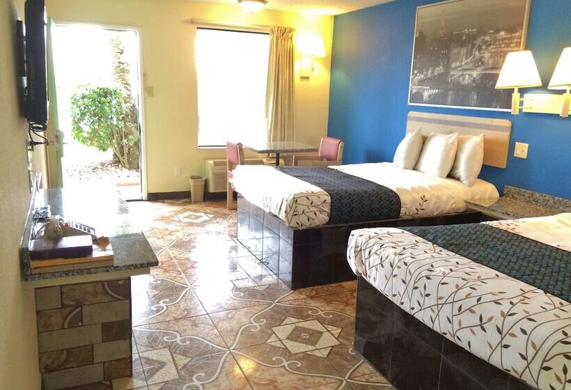 غرفه قياسيه سريرين مزدوجين, Americas Best Value Inn Beaumont