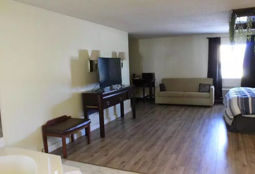 キングサイズベッドのスタンダードルーム, Bellevue Hotel And Suites