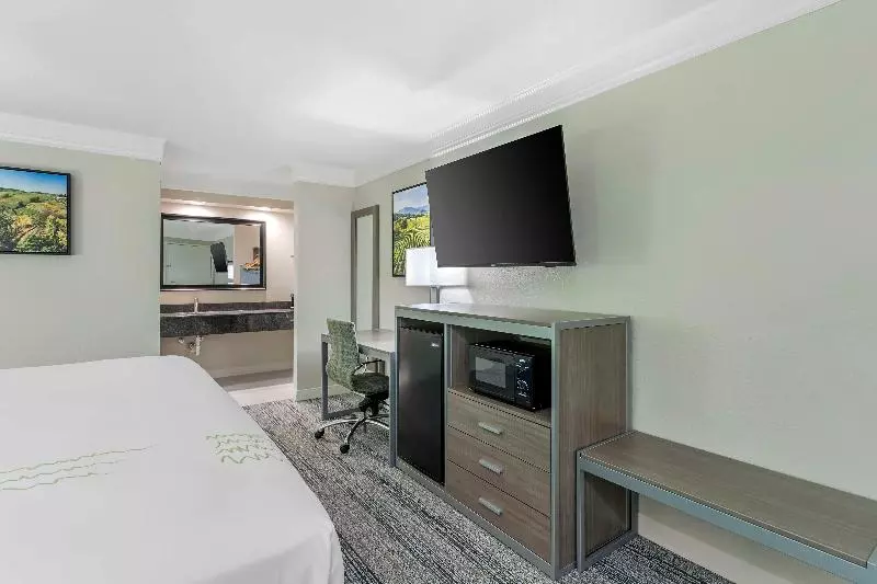 اتاق استاندارد برای معلولان, Best Western Cordelia Inn