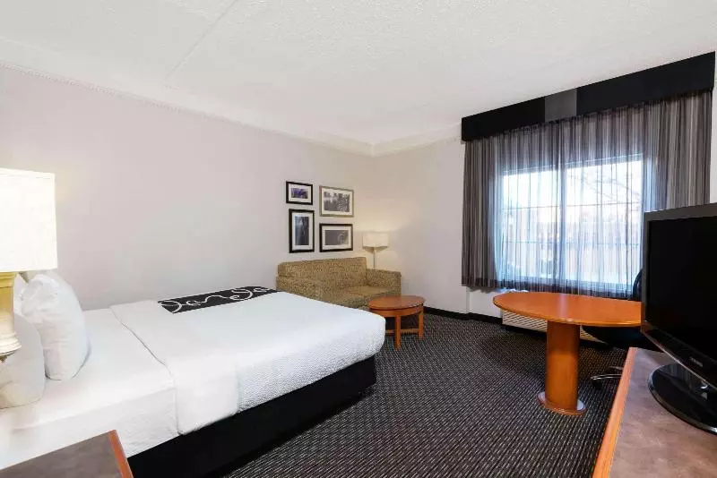スタンダードルーム, Best Western Crossroads Inn