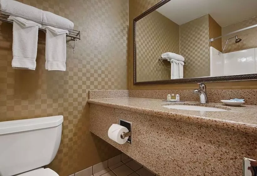 スイート, Best Western De Anza Inn