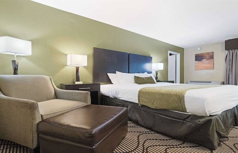 جناح, Best Western Gold Country Inn