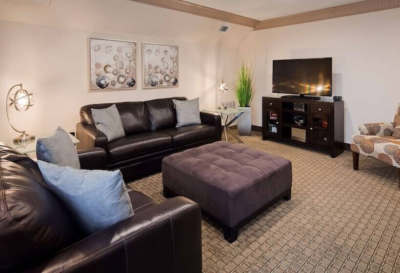 Люкс, Best Western Plus Concordville