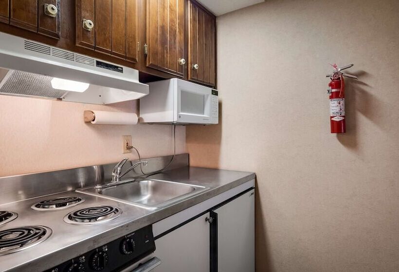 جناح ديلوكس, Best Western Plus Morristown Inn