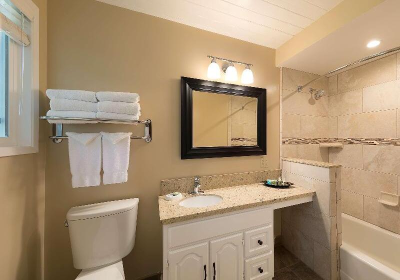 מיטת קינג בסוויטה, Best Western Plus Santa Barbara