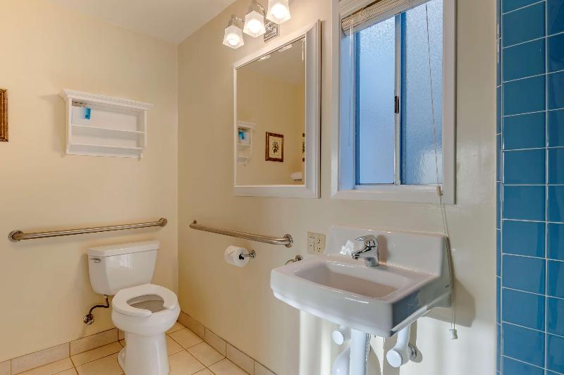 Номер Стандарт Адаптированный для Инвалидов, Best Western Plus Santa Barbara