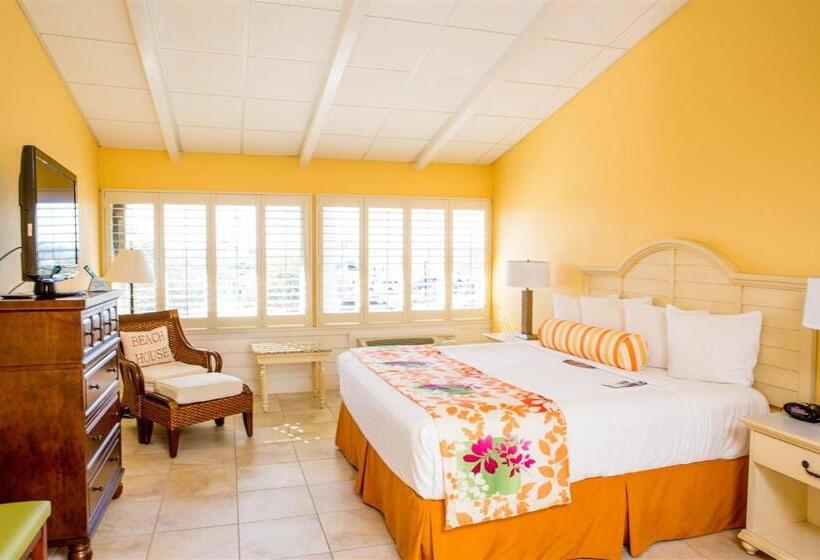 キングサイズベッドのスイートルーム, Best Western Plus Yacht Harbor Inn