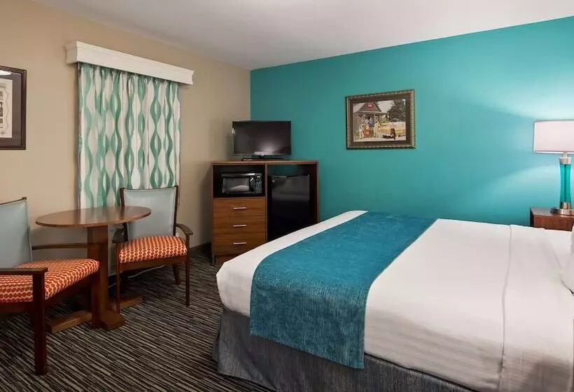 سوییت خانوادگی, Best Western Route 66 Rail Haven