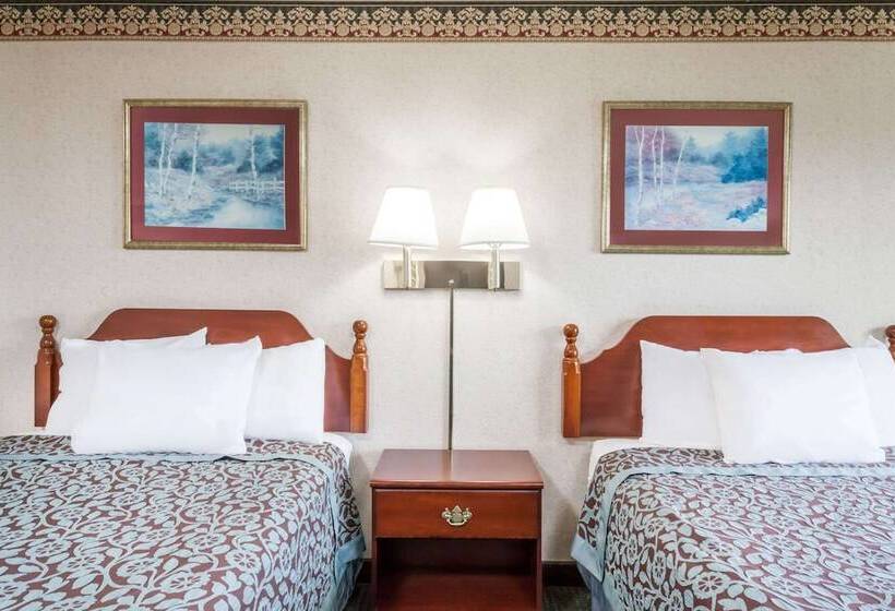 Номер Стандарт 2 Двуспальные Кровати, Days Inn By Wyndham Tannersville