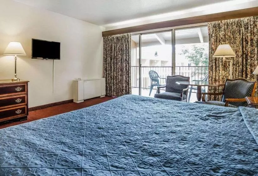 Standard-huone King-vuode, Econo Lodge Near Reno Sparks Convention Center