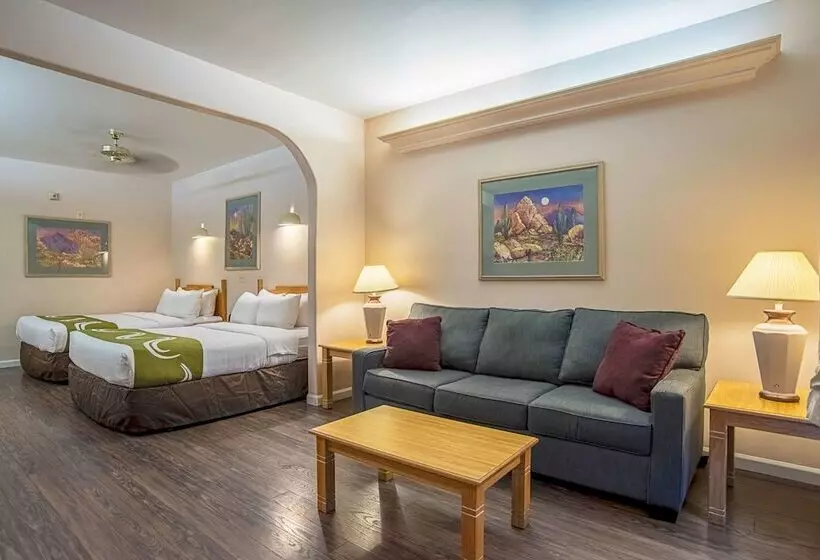スイート, Quality Inn & Suites Phoenix Nw  Sun City
