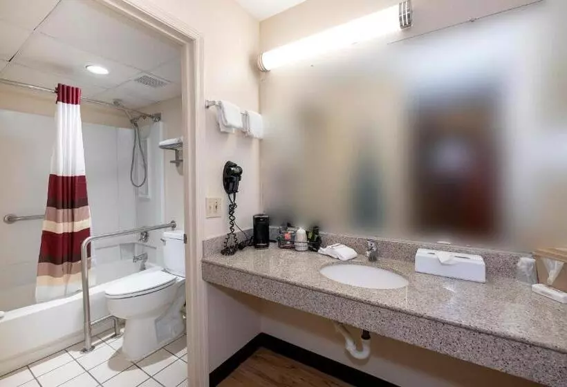障害者適応デラックスルーム, Red Roof Inn Dothan