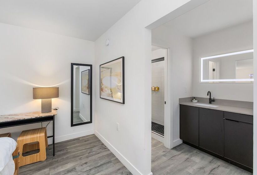 スタンダードルーム, Papago Motor