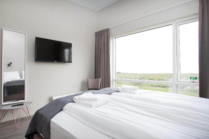 身障者適用キングサイズベッドルーム, Best Western Plus Garden Court Inn