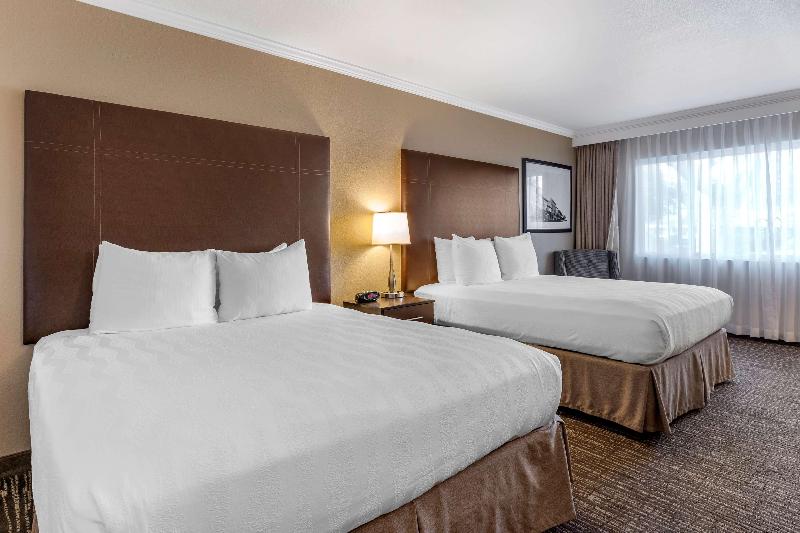 クイーンサイズベッドのスタンダードルーム, Best Western Plus Garden Court Inn