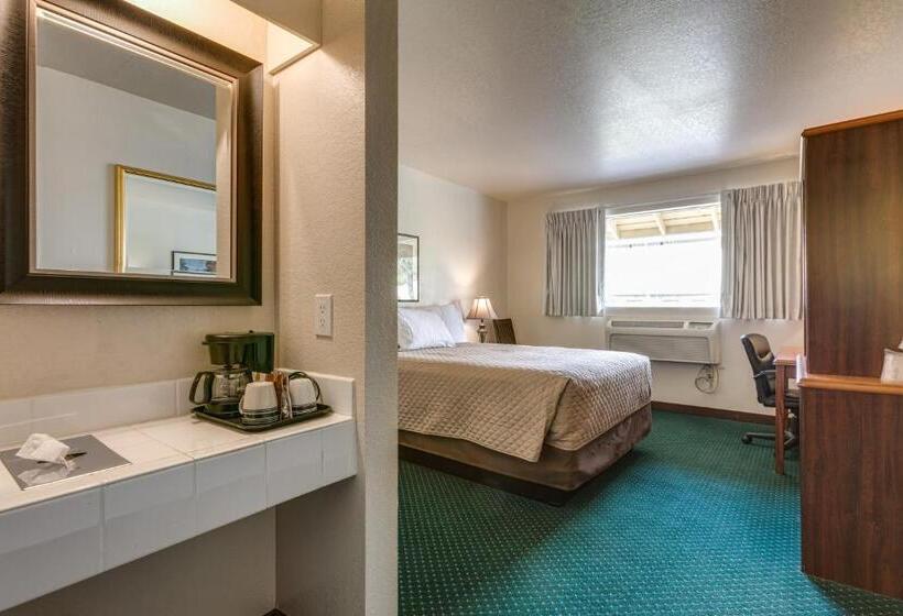 غرفة قياسية, Coachman Inn