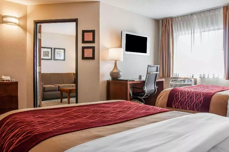 سوییت, Comfort Inn Dickinson
