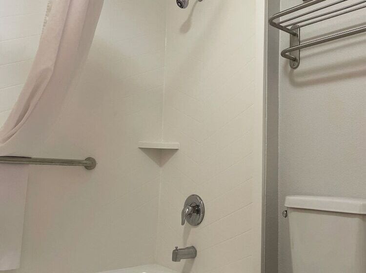 חדר סטנדרט שתי מיטות זוגיות, Comfort Inn & Suites Mundeleinvernon Hills