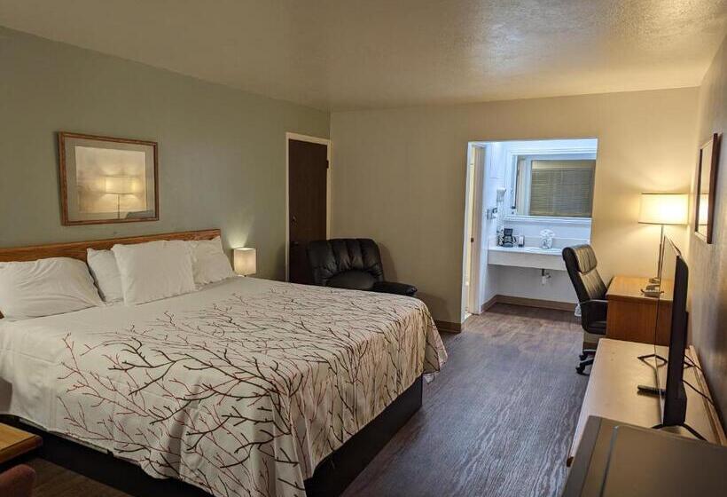 キングサイズベッドのスタンダードルーム, Henry S Fork Inn