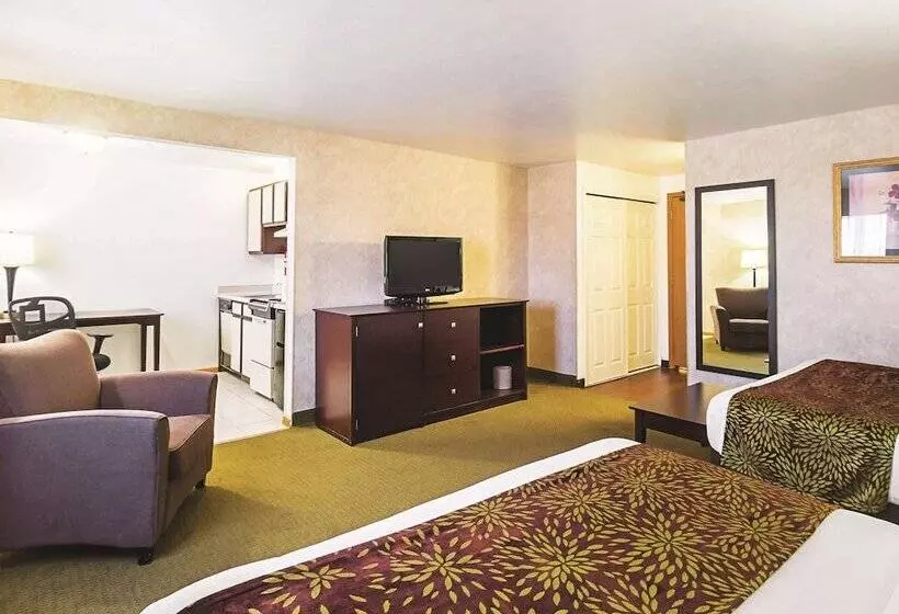 ２ダブルベッドのスタンダードルーム, La Quinta By Wyndham Woodburn