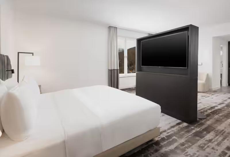 キングサイズベッドのスタンダードルーム, Magnuson  East Sandusky