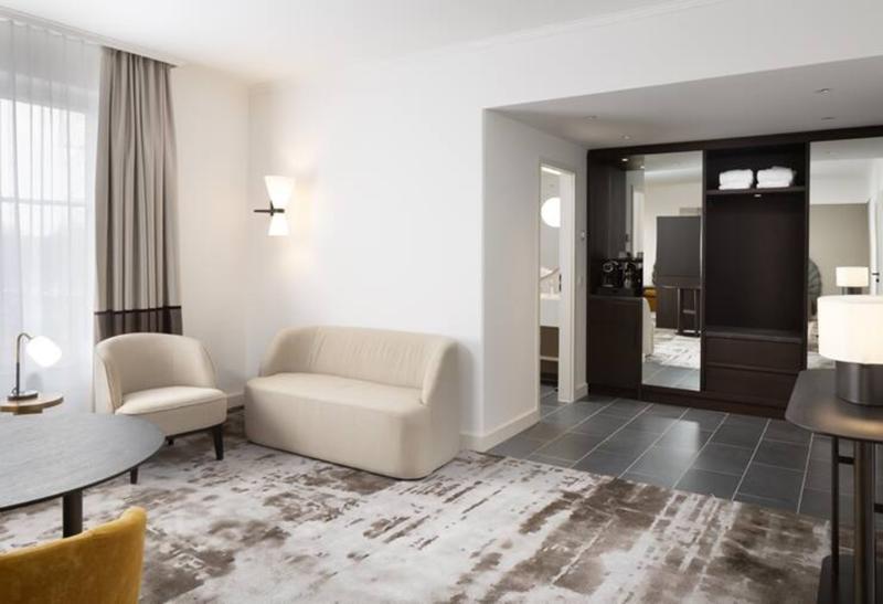 キングサイズベッドのスタンダードルーム, Magnuson  East Sandusky