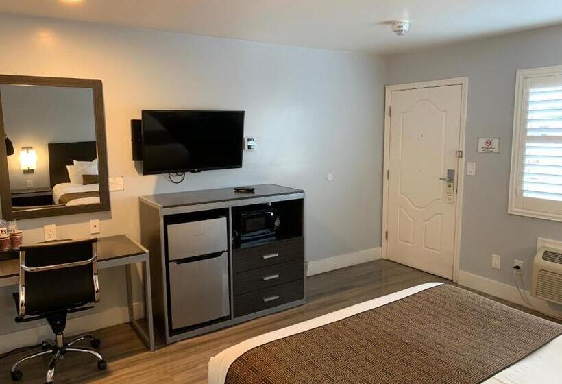 Номер Стандарт Адаптированный для Инвалидов, Pacific Inn Monterey