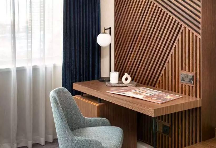 اتاق استاندارد با تخت بزرگ, Seacliff Inn Aptos, Tapestry Collection By Hilton