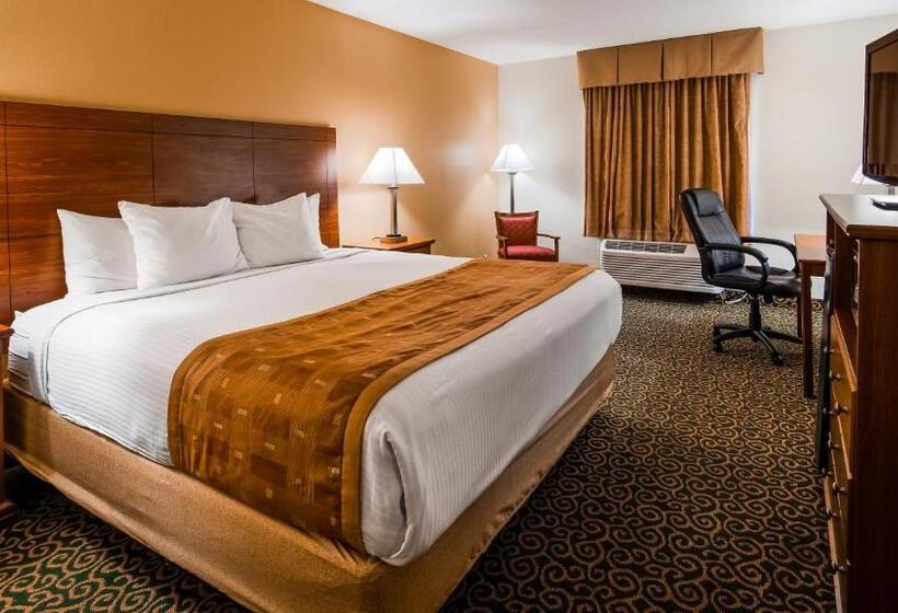 غرفة قياسية سرير كينج لذوى الإحتياجات الخاصة, Deluxe Inn Wytheville