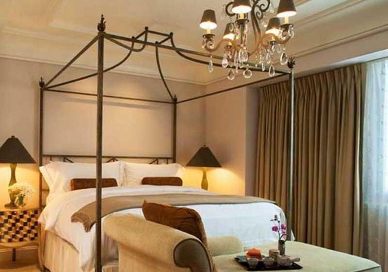 스탠다드 룸 킹사이즈 침대, Taj Campton Place