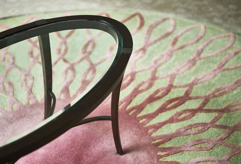 سوئیت جونیور اینتریور, The Beverly Hills Hotel   Dorchester Collection