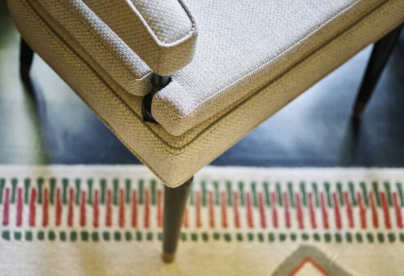 سوییت, The Beverly Hills Hotel   Dorchester Collection