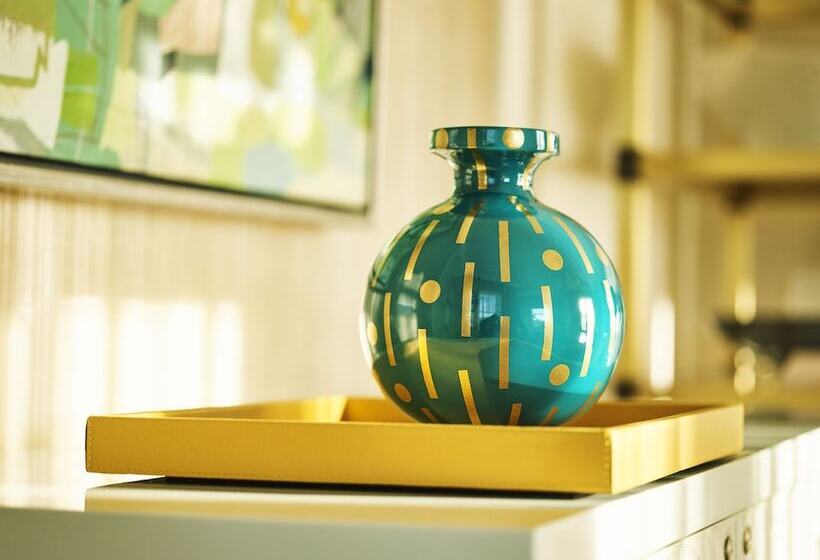 سوییت, The Beverly Hills Hotel   Dorchester Collection