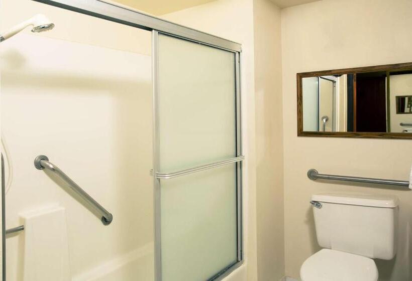 اتاق استاندارد, Travelodge By Wyndham Ocean Front